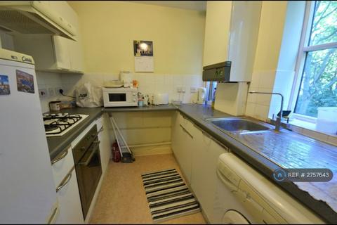 1 bedroom flat to rent, Fairmont House, Bow, London, E3