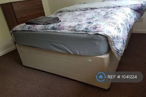 undefined, Conniburrow Boulevard, Milton Keynes, MK14