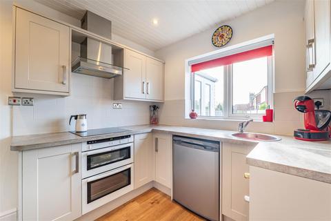 3 bedroom semi-detached house for sale, St. Annes Road, Leyland