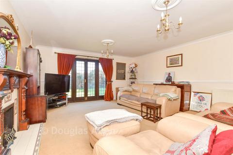 undefined, Westlake Avenue, Bowers Gifford, Basildon, Essex