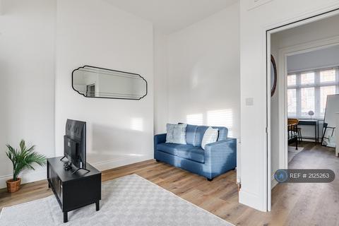 1 bedroom flat to rent, Mill Lane, London, NW6