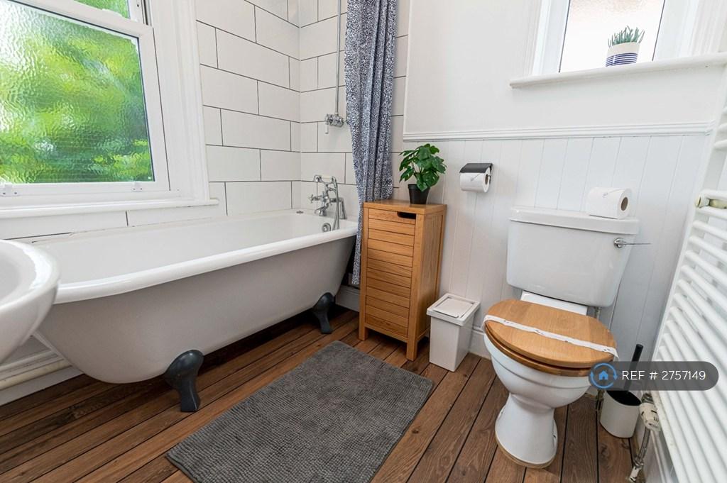 Family Bathroom With Shower