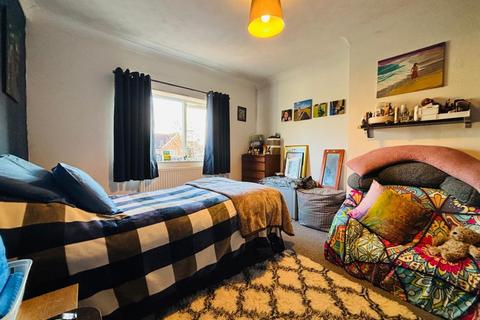 1 bedroom terraced house for sale, Roseneath Street, Wortley, Leeds