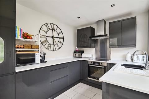 3 bedroom semi-detached house for sale, Kenworthy Garth, Leeds, West Yorkshire, LS16