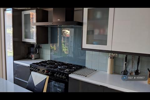 undefined, Leonard Avenue, Morden, SM4