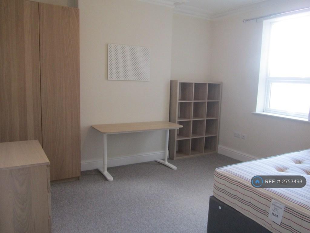 Bed 5 Ground Floor
