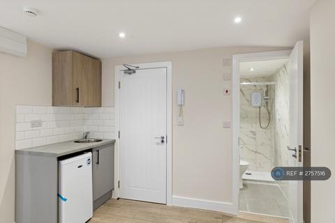 undefined, Hedge Place Road, Greenhithe, DA9