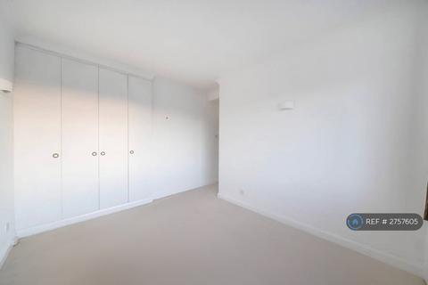 2 bedroom flat to rent, Winchester Court, London, W8