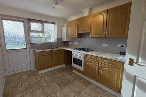 2 bedroom bungalow to rent, Green Fleet Drive, Lowestoft NR32