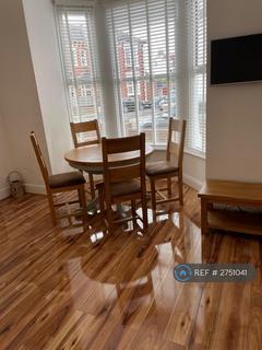 1 bedroom flat to rent, Worthing Rd, Southsea, PO5