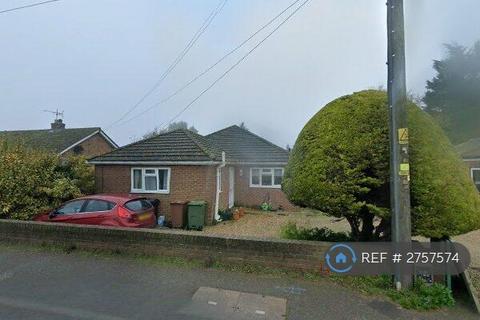 3 bedroom bungalow to rent, Downham Road, Outwell, Wisbech, PE14
