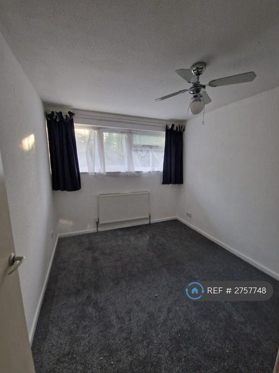 Bedroom 3 - Double