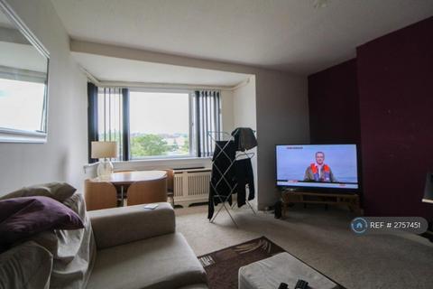 2 bedroom flat to rent, Quebec Drive, East Kilbride, Glasgow, G75