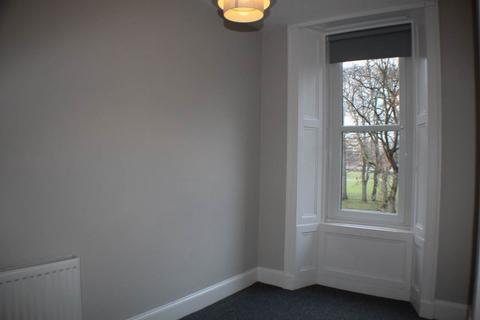 2 bedroom flat to rent, Melville Terrace, Edinburgh,