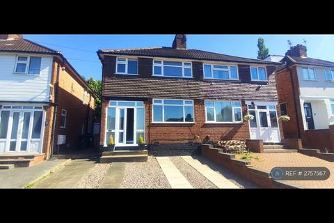 3 bedroom semi-detached house to rent, Nigel Avenue, Birmingham, B31