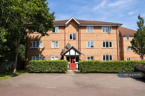 1 bedroom flat to rent, Woodland Grove, Epping, CM16