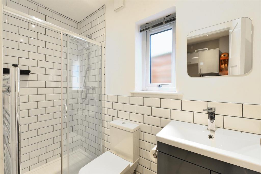 Annex Shower Room