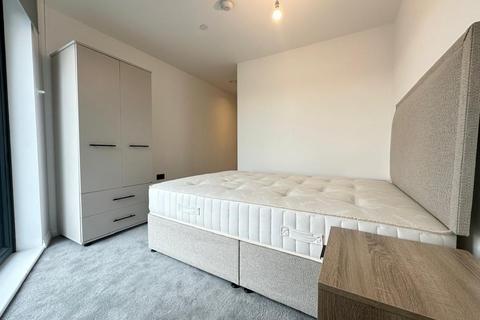 2 bedroom apartment to rent, Springwell Gardens, Whitehall Road, Leeds LS12