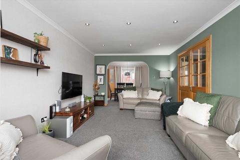 4 bedroom detached villa for sale, Crossgates KY4