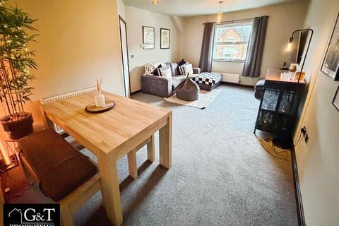 2 bedroom apartment for sale, Trefoil Gardens, Amblecote, Stourbridge