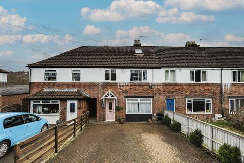 3 bedroom terraced house for sale, Sussex Avenue, Horsforth, Leeds, West Yorkshire, LS18