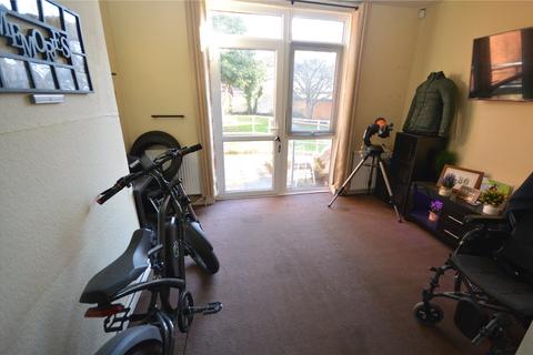 3 bedroom semi-detached house for sale, Nunnery Lane, Luton, Bedfordshire, LU3