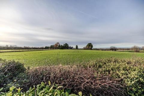 2 bedroom detached bungalow for sale, Elm Road, Ponteland, Newcastle upon Tyne