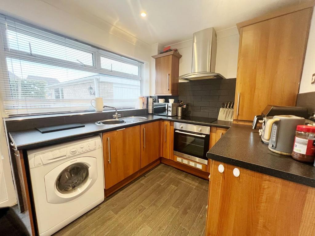 Kitchen/Dining Area