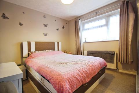 undefined, Sheerwold Close, Swindon SN3