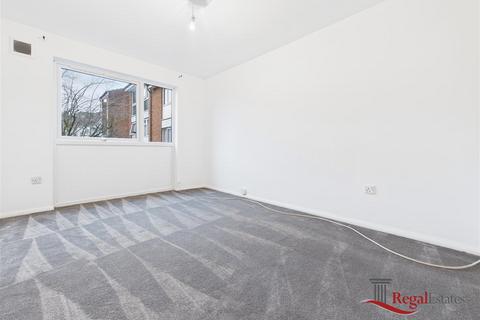2 bedroom flat to rent, Grange Court, Birse Crescent, NW10 1SH