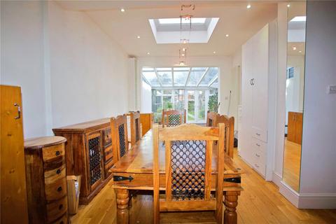 undefined, Hedge Lane, London, N13
