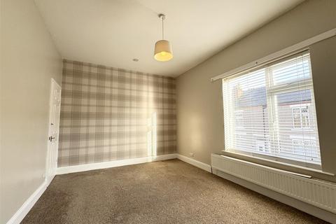 2 bedroom terraced house to rent, Cartmell Terrace, Darlington