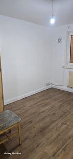 2 bedroom flat to rent, London, E1