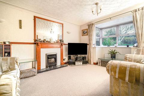 4 bedroom semi-detached house for sale, Darnford Close, Hall Green