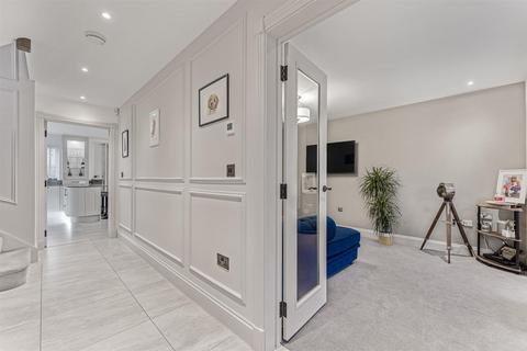 4 bedroom detached house for sale, Leigh Woods Place, Silsoe