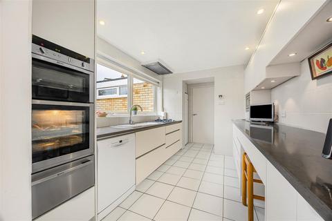 undefined, Jordan Close, Caversham, Reading