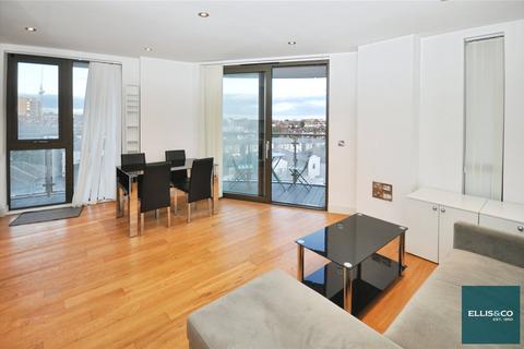 2 bedroom apartment to rent, Regents Park Road, Finchley, London, N3
