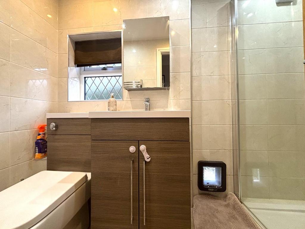 Shower room.jpeg