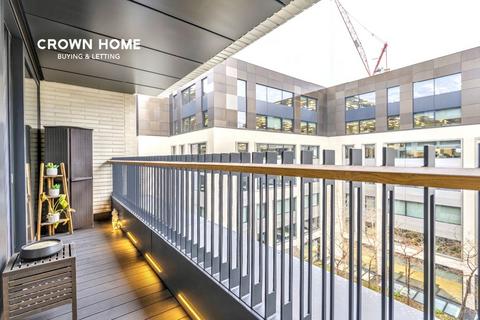 2 bedroom apartment to rent, London W1T