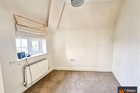 undefined, Pear Tree Court