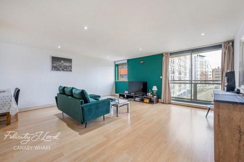 1 bedroom flat for sale, Galaxy Building, Crews Street, London E14