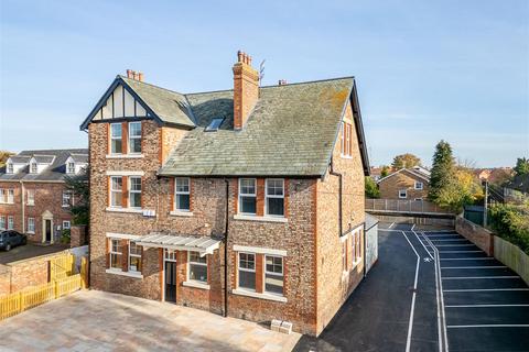 2 bedroom apartment for sale, Main Street, Fulford, York, YO10 4PN