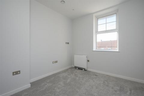 2 bedroom apartment for sale, Main Street, Fulford, York, YO10 4PN