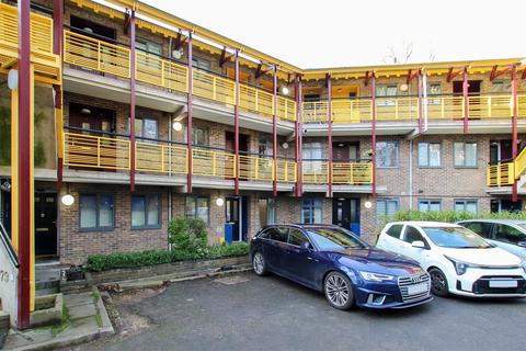 undefined, Queensway, Cambridge CB2