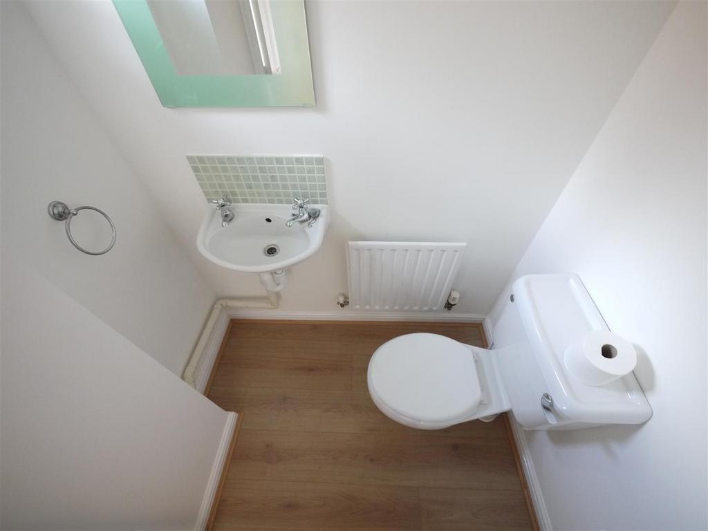 Down stairs wc