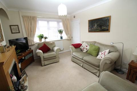 3 bedroom semi-detached house for sale, Herbert Close, Leicester LE8
