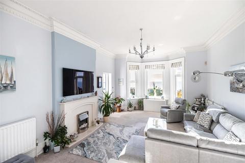 2 bedroom flat for sale, Boscombe Spa Road, Bournemouth BH5