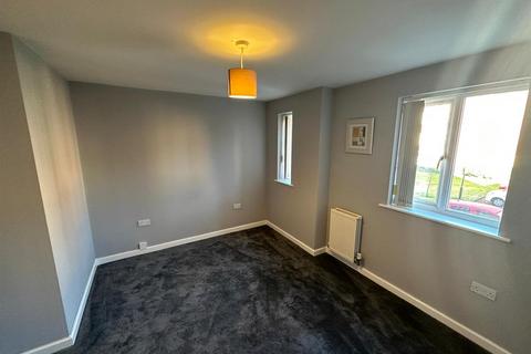 2 bedroom apartment to rent, Ellerman Road, Liverpool L3