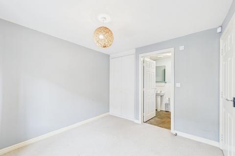 4 bedroom townhouse for sale, Harn Road, Hampton Centre, PE7