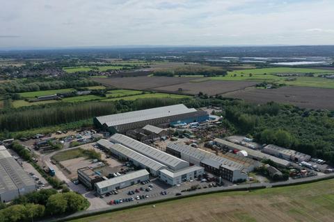 Warehouse to rent, Neills Rd St Helens WA9 4XG